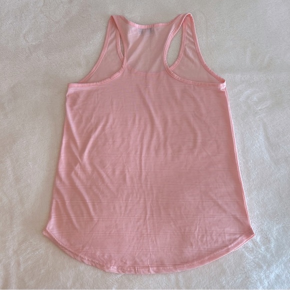 Workout Top! 💗 Bik Bok - Picture 2 of 4